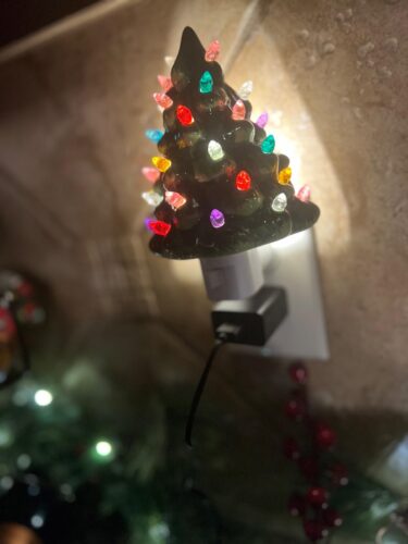 2 Pack Ceramic Christmas Tree Night Lights photo review
